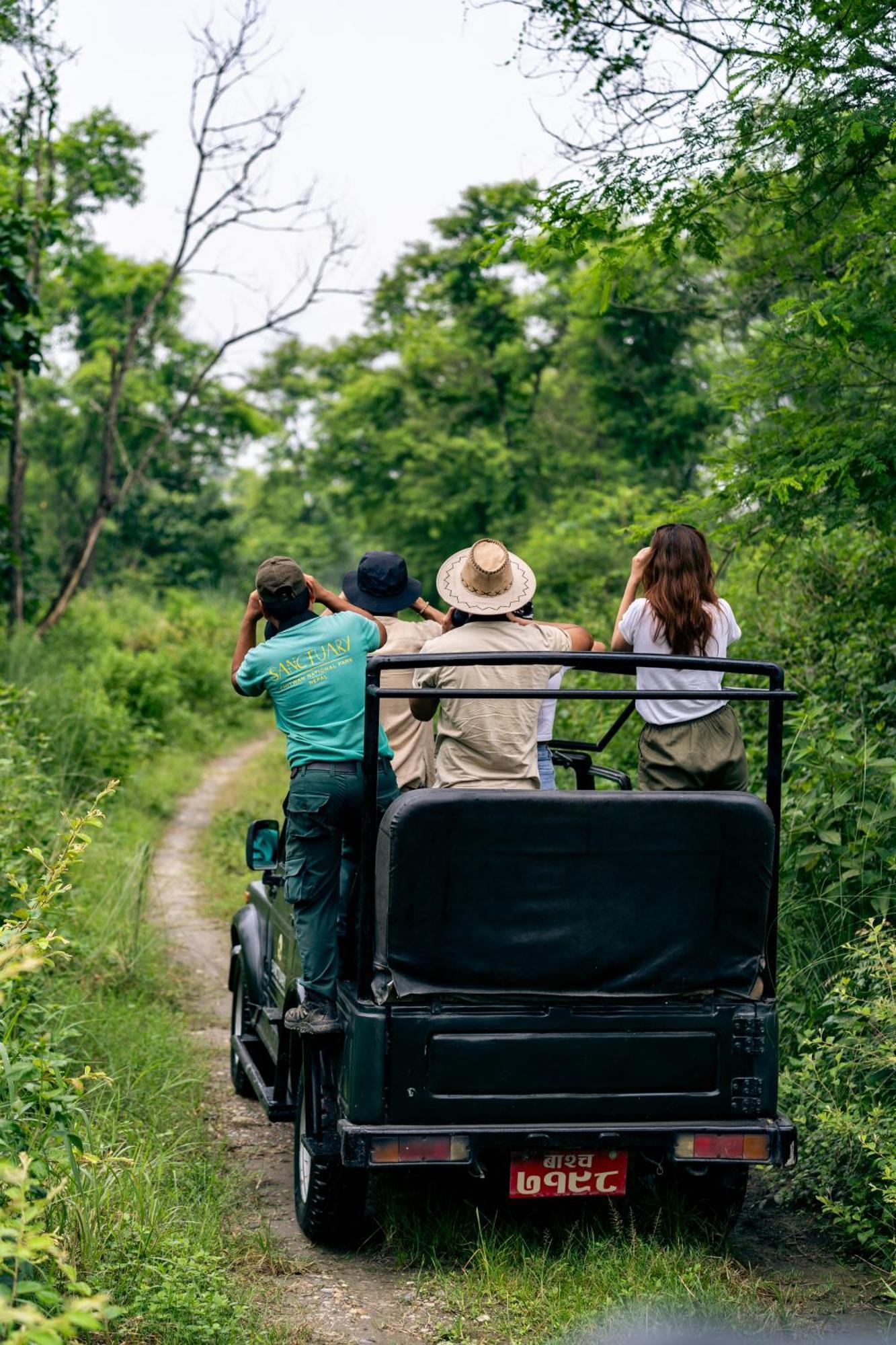 Sanctuary Chitwan National Park Eksteriør bilde